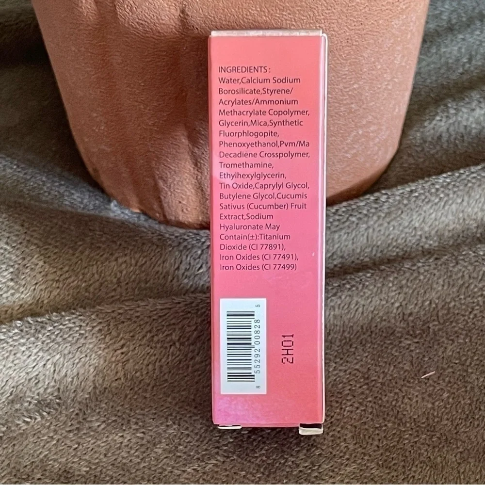 *NIB* Lucky Chick liquid eyeshadow